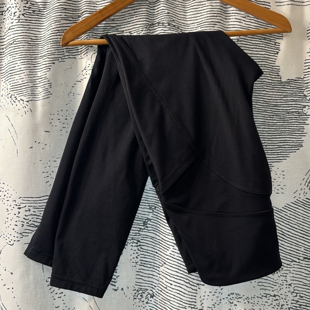 Women's Everyday Soft Ultra High-Rise Pocketed 7/8 Leggings - All In Motion